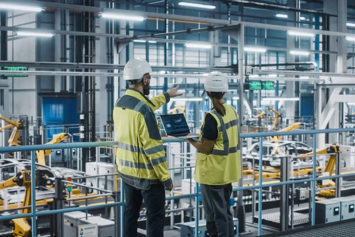 Why Do You Need a Public Safety DAS for a Warehouse or Industrial Facility in Texas